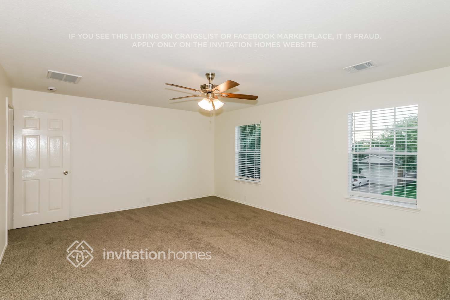 Building Photo - 21407 Somerset Park Ln