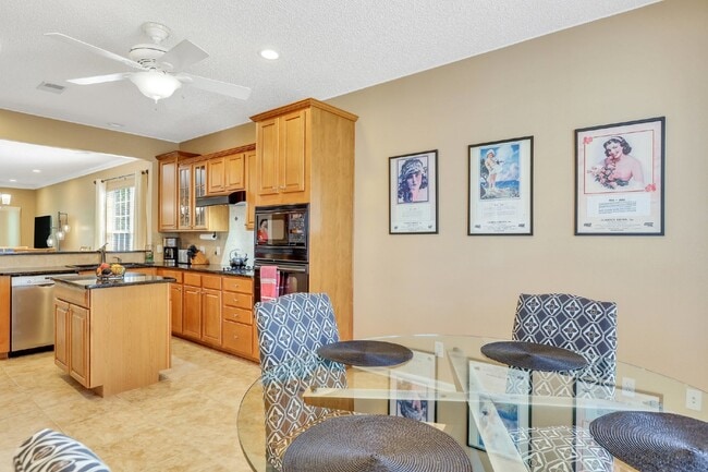 Building Photo - "Charming 2 Bed, 2 Bath with Den Rental Home in Sun City, SC - Spacious and Inviting!"