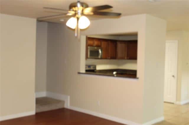 Building Photo - 502 Bellevue Ln