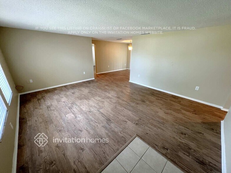 Building Photo - 1240 Waterside Ln