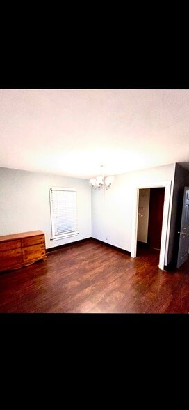Building Photo - 406 Chestnut St