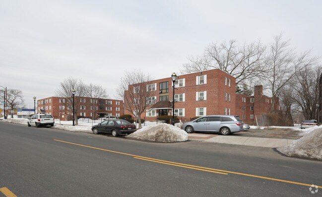 Building Photo - 924-946 Wethersfield Ave