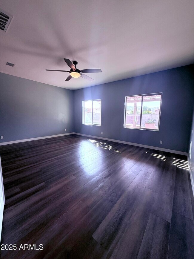 Building Photo - 3123 W Melody Dr