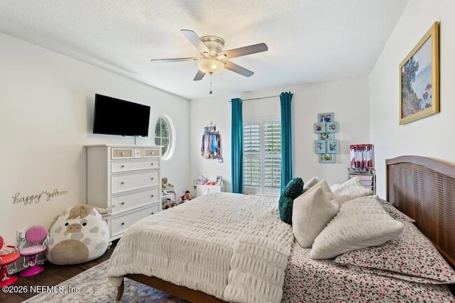 Building Photo - 1175 Eagle Point Dr