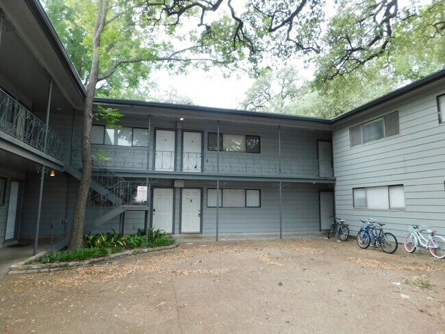Building Photo - UT condo for lease