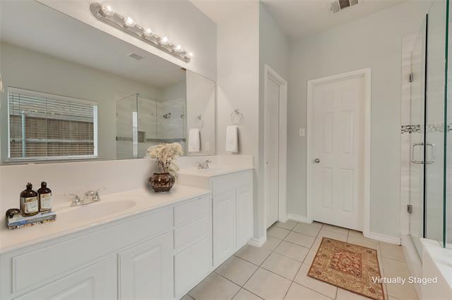 Building Photo - 1611 Tanglewood Dr