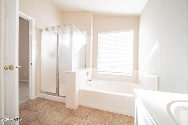 Building Photo - 8909 W Davis Rd