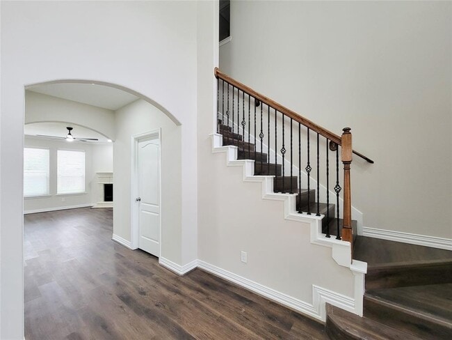 Building Photo - 21422 Beverly Chase Dr