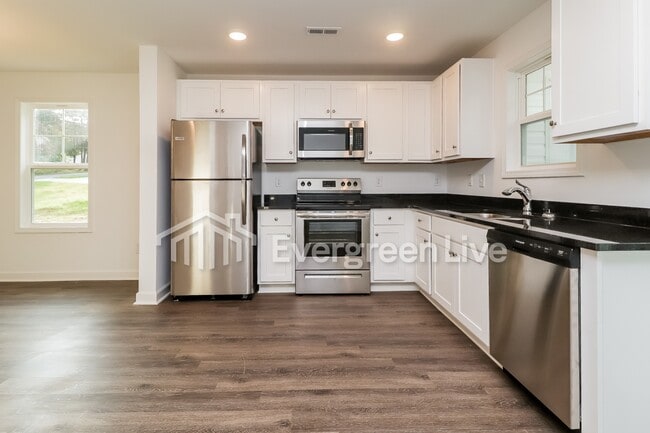 Building Photo - 147 Arizona Pl NW