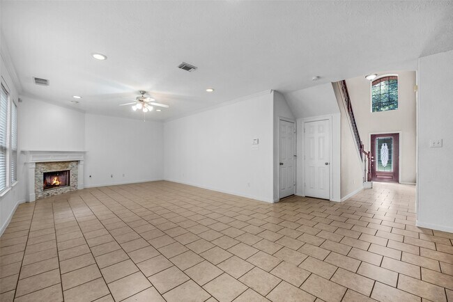 Building Photo - 75 N Spinning Wheel Cir