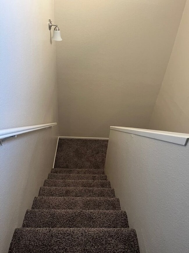 Building Photo - BC817-11