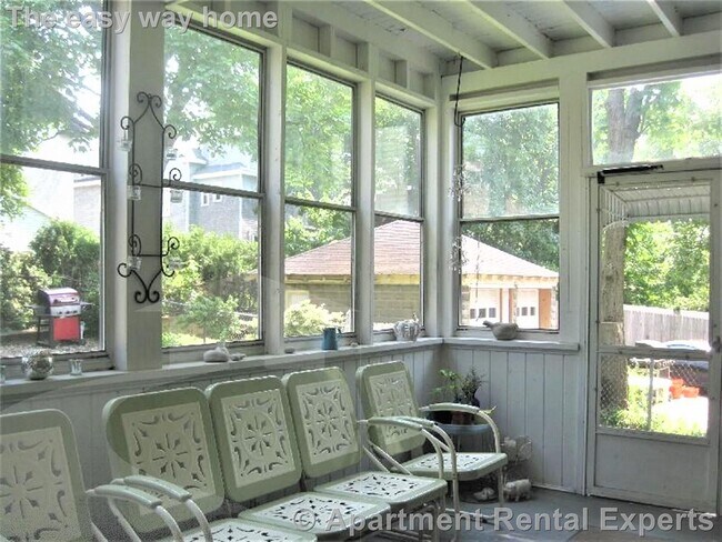 Building Photo - 95 Bartlett St