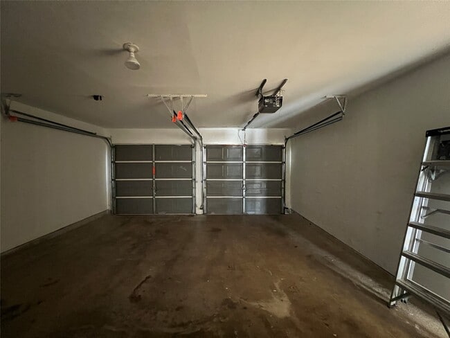 Building Photo - 8411 Tamayo Dr