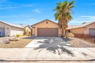 Building Photo - 4656 Bumblebee Cir