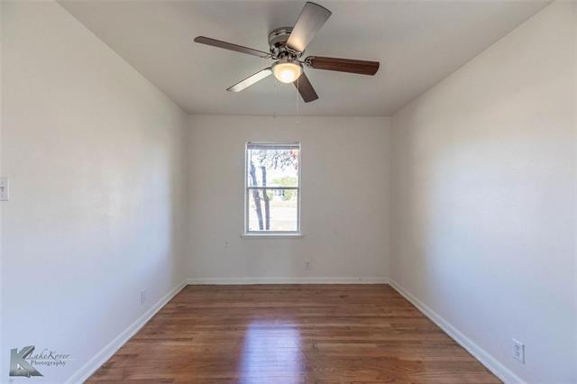 Building Photo - 2326 N Mockingbird Ln