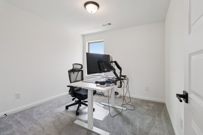 Building Photo - 9032 Winding Crk Dr