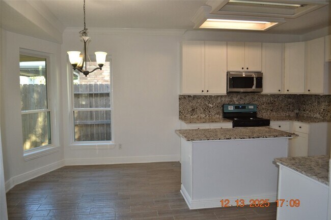 Building Photo - 6242 Piedra Negras Ct