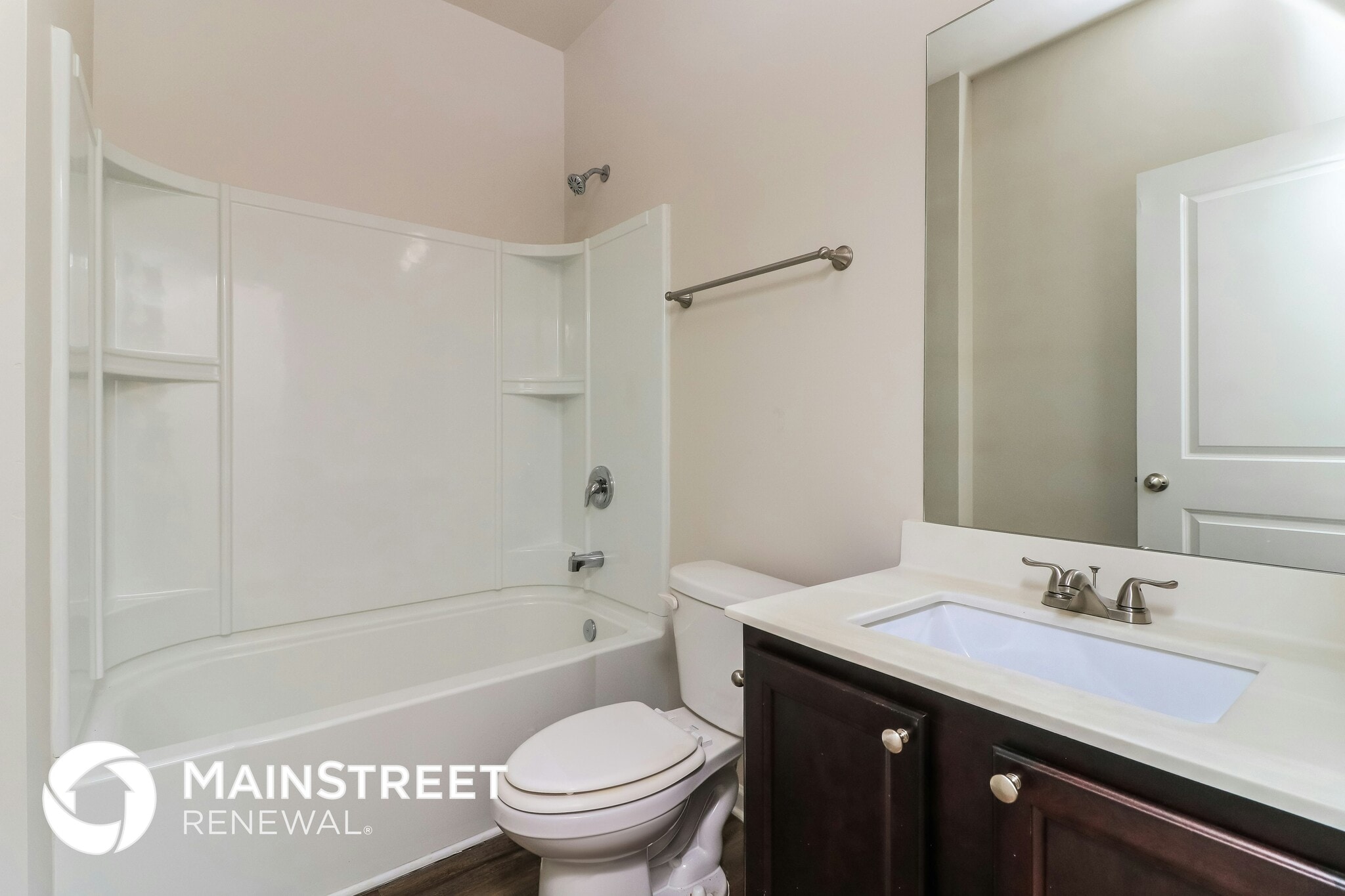 Building Photo - 80 Randette Dr