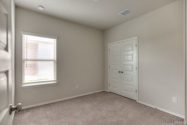 Building Photo - 10830 Fox Trot Way