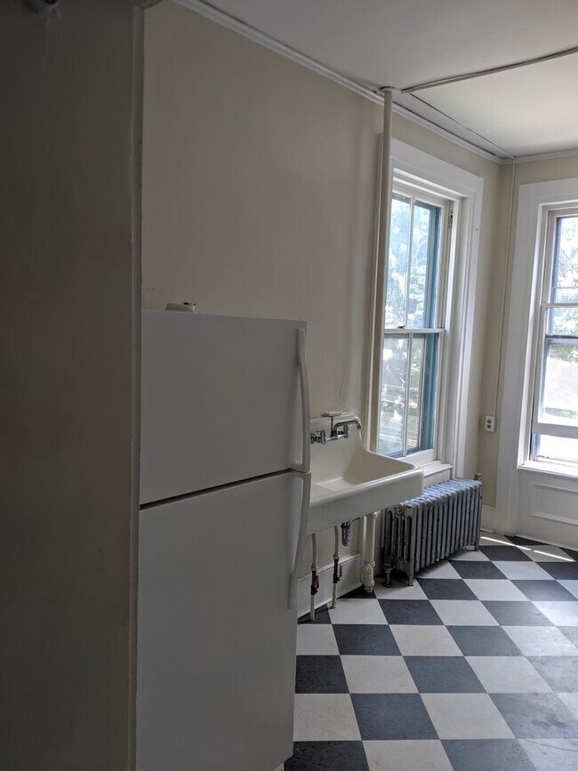 Building Photo - Urban Core, LLC