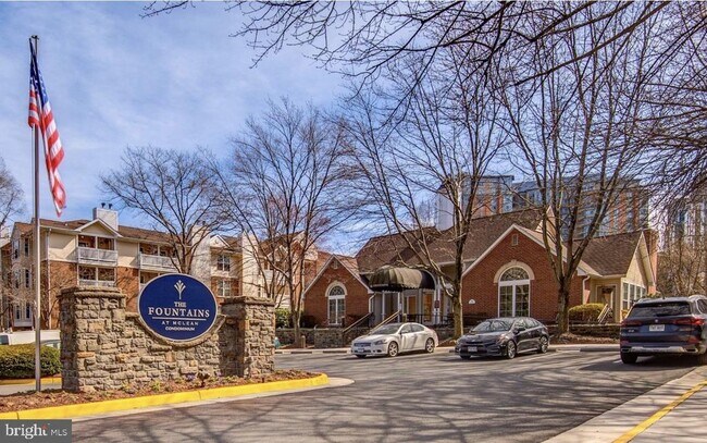 Building Photo - 1541 Lincoln Way