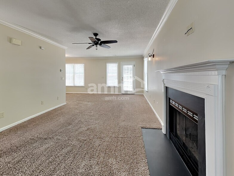 Building Photo - 5503 Pebble Garden Ct