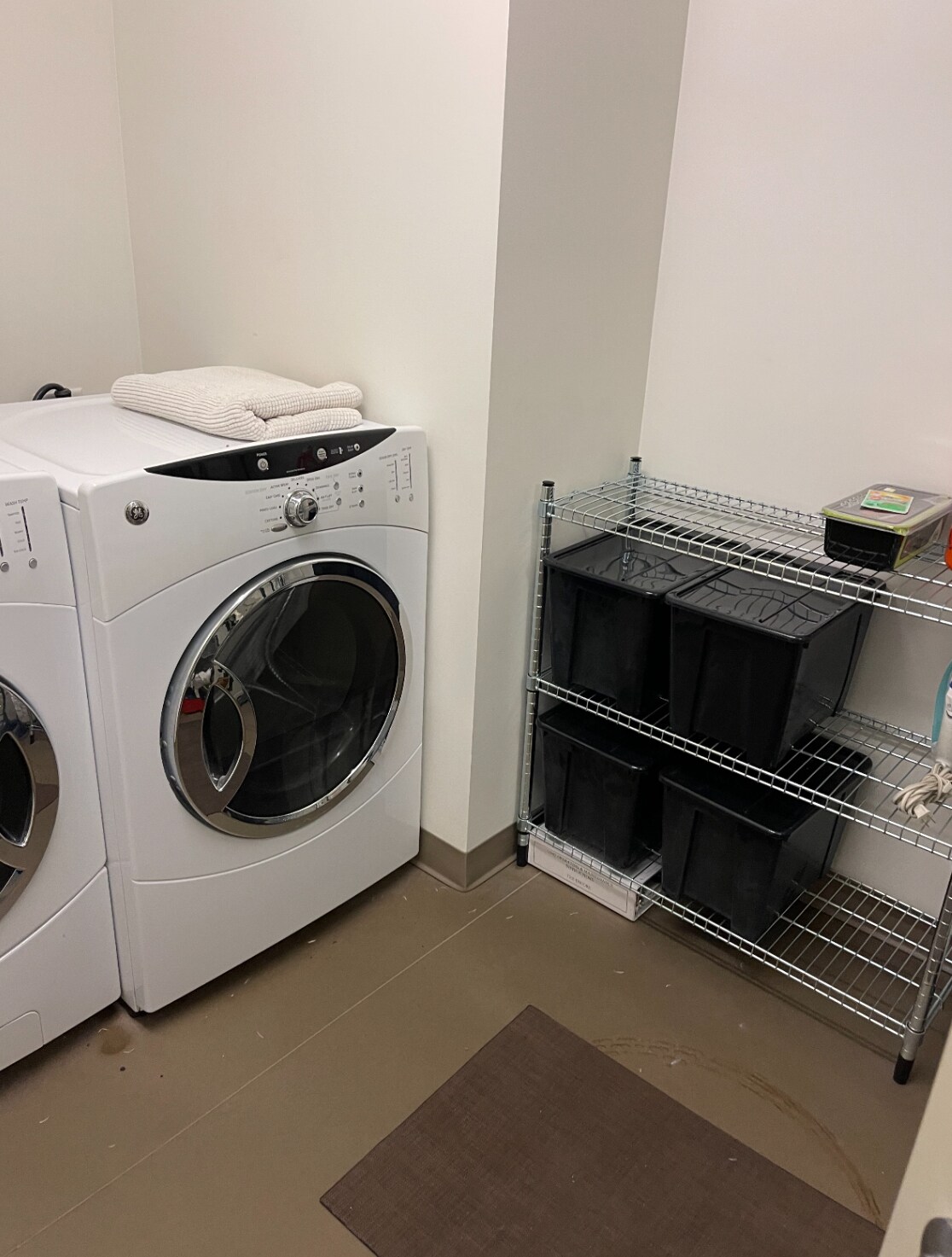 Building Photo - 949 NW Overton St