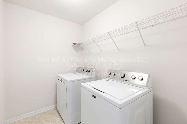 Building Photo - 17320 Brightstone Ct