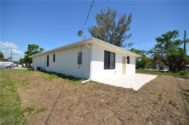 Building Photo - 2188 Barker Blvd