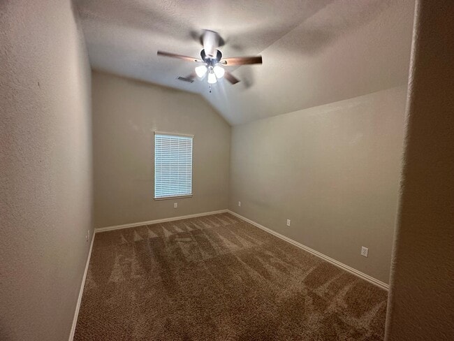 Building Photo - 18712 Rosalea Way