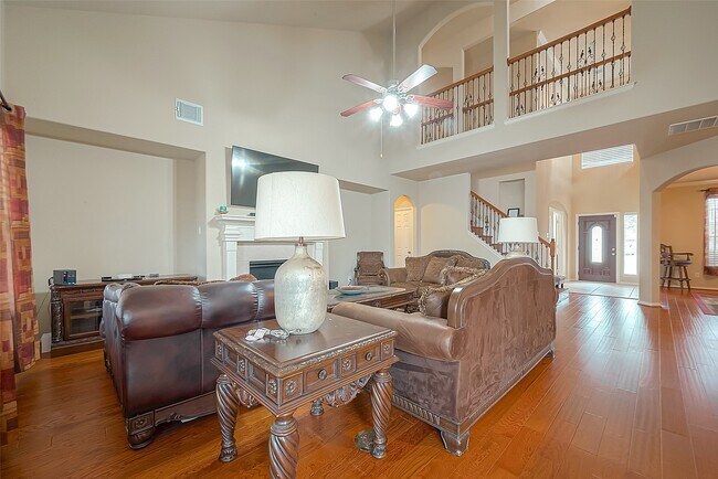 Building Photo - 9906 Bronze Mill Ln
