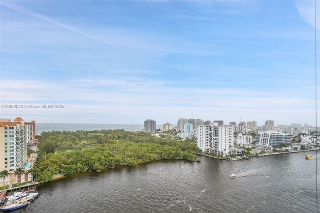 Building Photo - 936 Intracoastal Dr