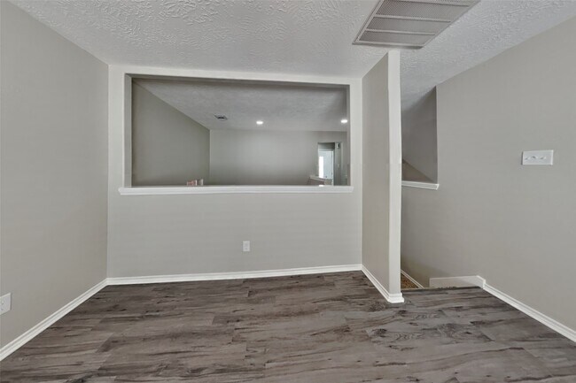 Building Photo - 20143 Glen Burn Ct