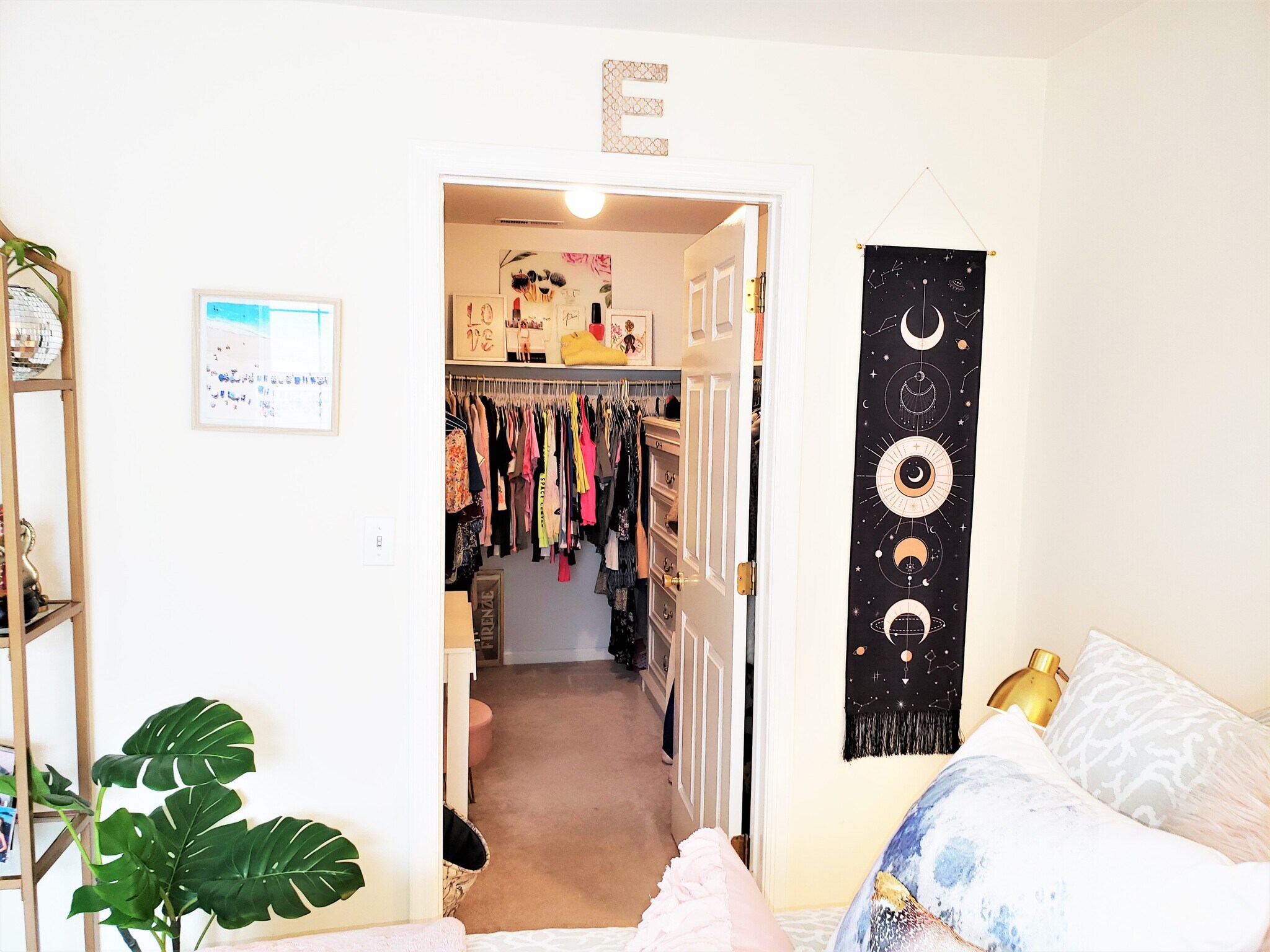 Walk in Closet - 377 Hope St