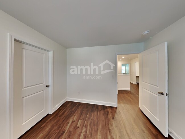 Building Photo - 11134 Hazel Gdns Dr