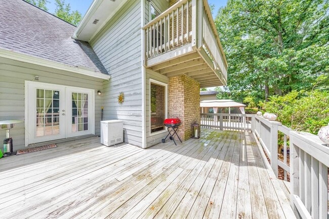 Building Photo - 1561 Sultan Ln