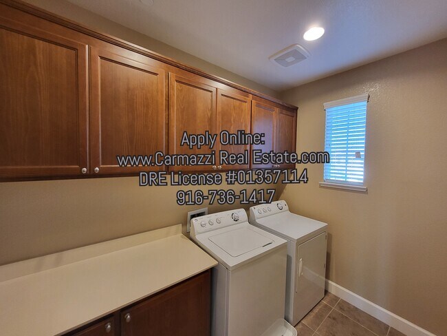 Building Photo - 1469 Durfee Ct