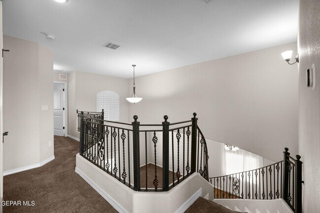 Building Photo - 7877 Enchanted View Dr
