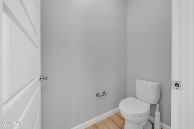Building Photo - 125 Fernwood St
