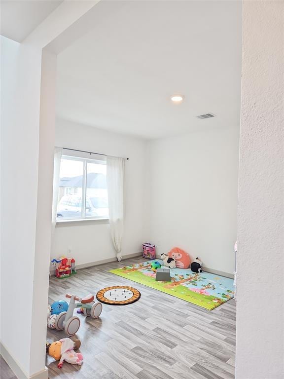 Building Photo - 7219 Sunbreeze Ln