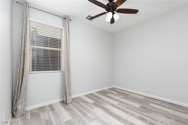 Building Photo - 12586 Huckleberry Oak Ave