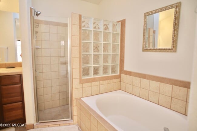 Building Photo - 5258 N Adobe Cir