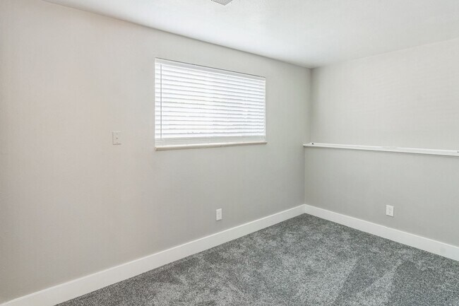 Building Photo - Charming 3BR House in Arvada