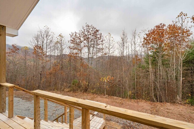 Building Photo - Spacious, Serene, and Brand New: 3BR Home ...