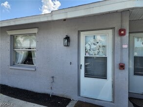 Building Photo - 4513 SW 8th Ct