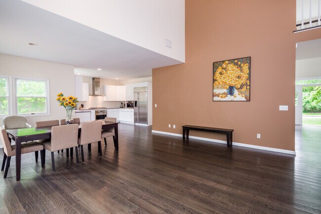 Building Photo - 1 Mountain Laurel Ln