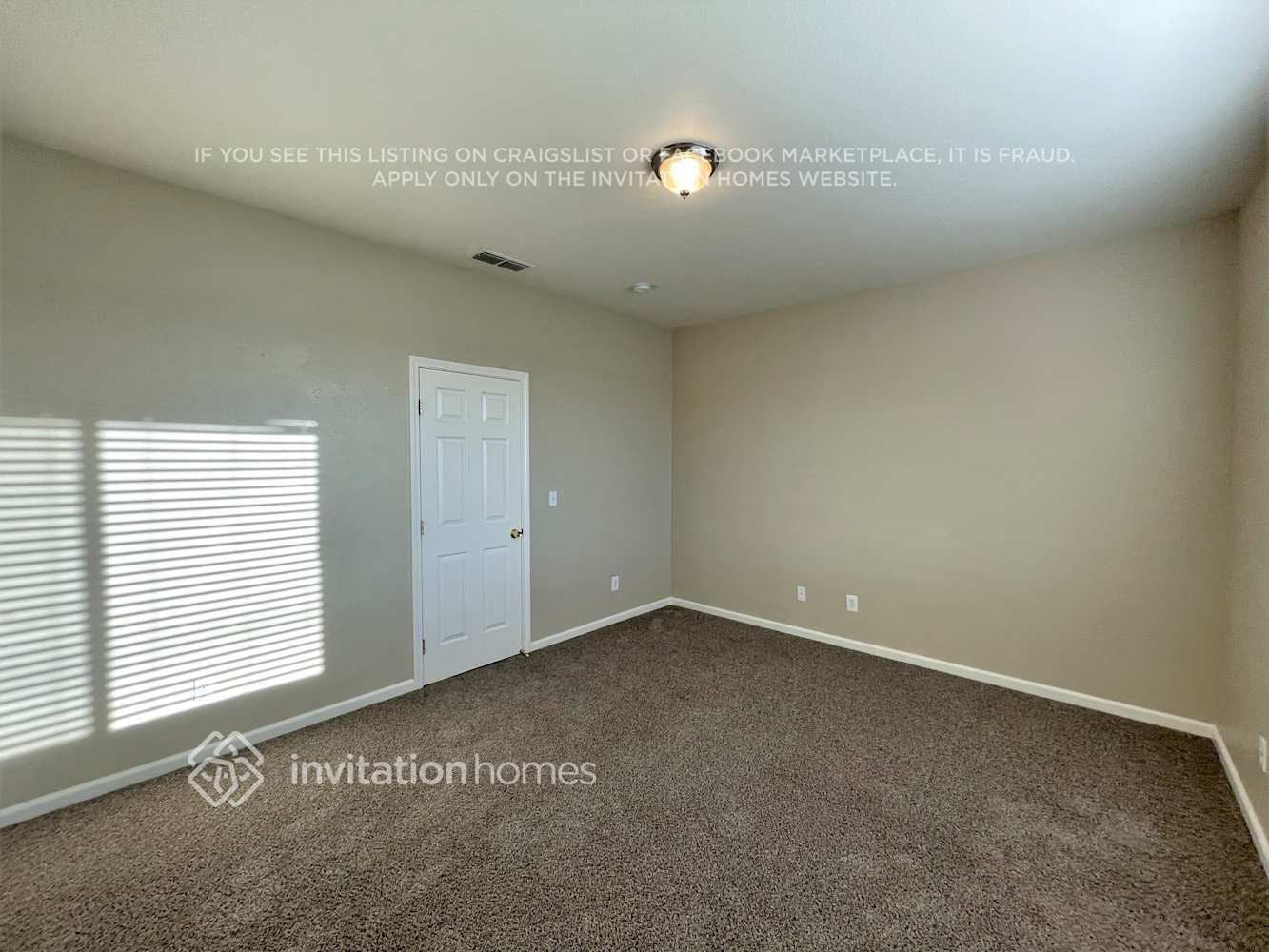 Building Photo - 7584 La Mancha Way