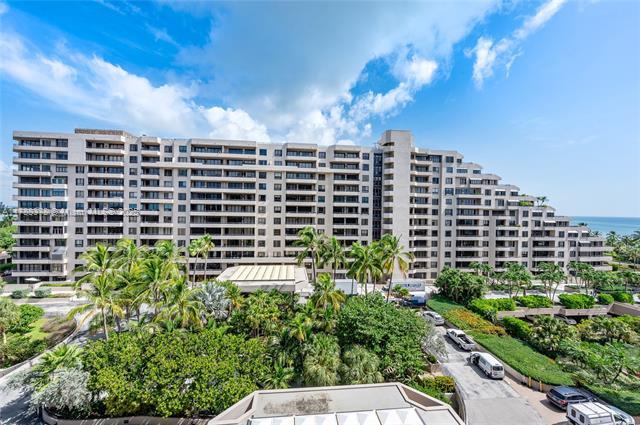 Building Photo - 201 Crandon Blvd