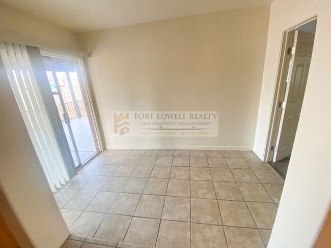 Building Photo - Beautiful 3 bed 2.5 bath home in Phoenix