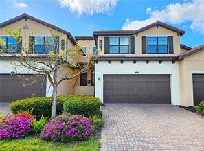 Building Photo - 10825 Tarflower Dr
